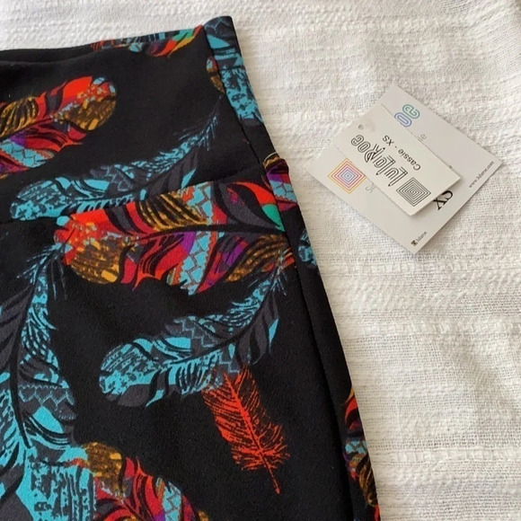 •LuLaRoe• Cassie Skirt, NWT, XS - Picture 3 of 4